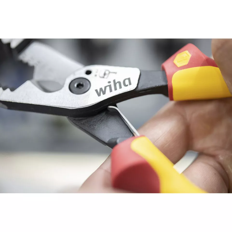 Wiha 1000V Multifunctional Cutting...