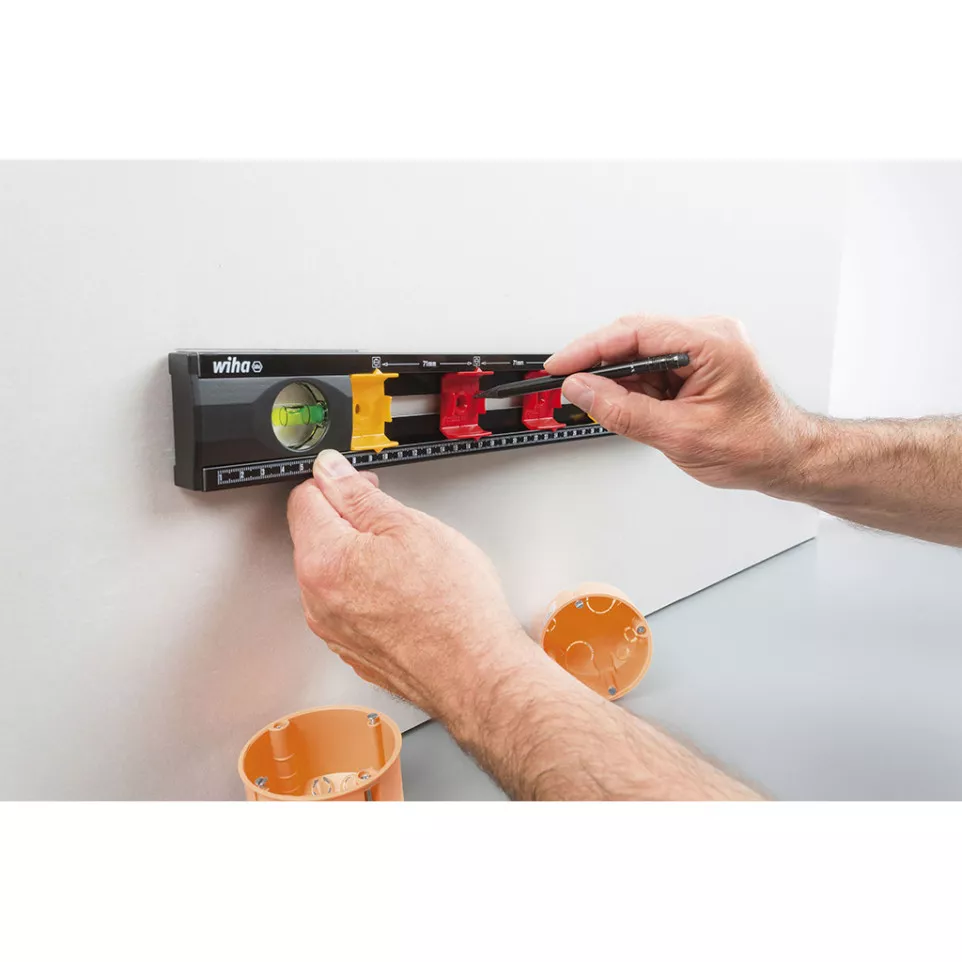 Niveau à bulles Wiha pour électricien...