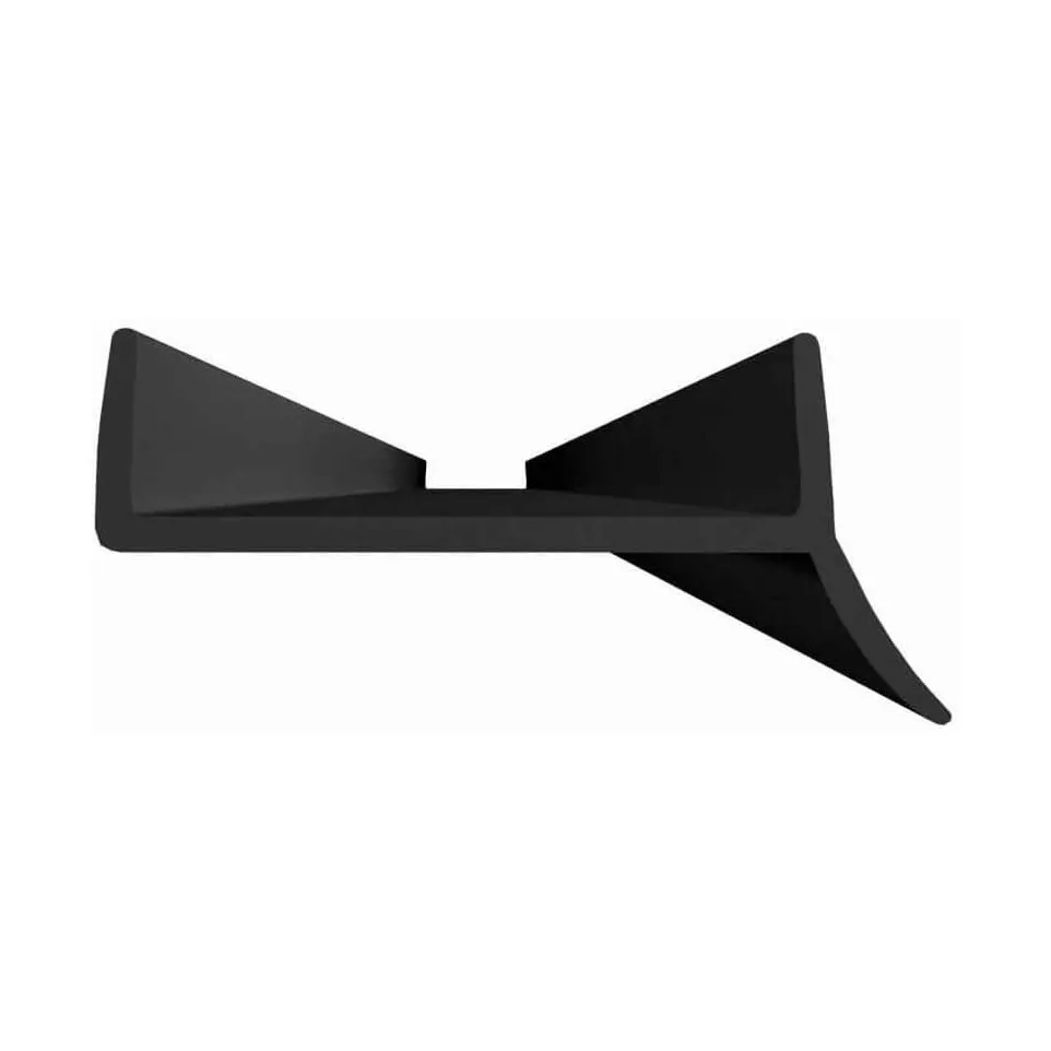 Profil bas de plinthe 18mm PVC noir /...