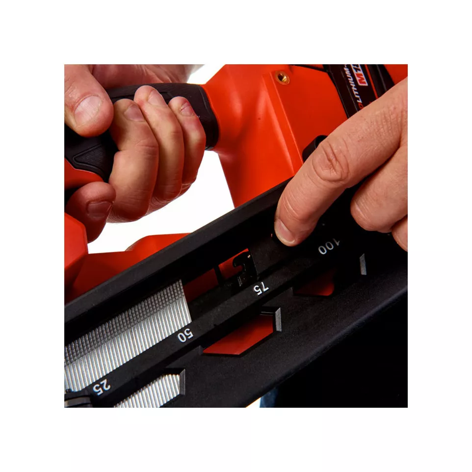 Cloueuse de finition Milwaukee M18 -...