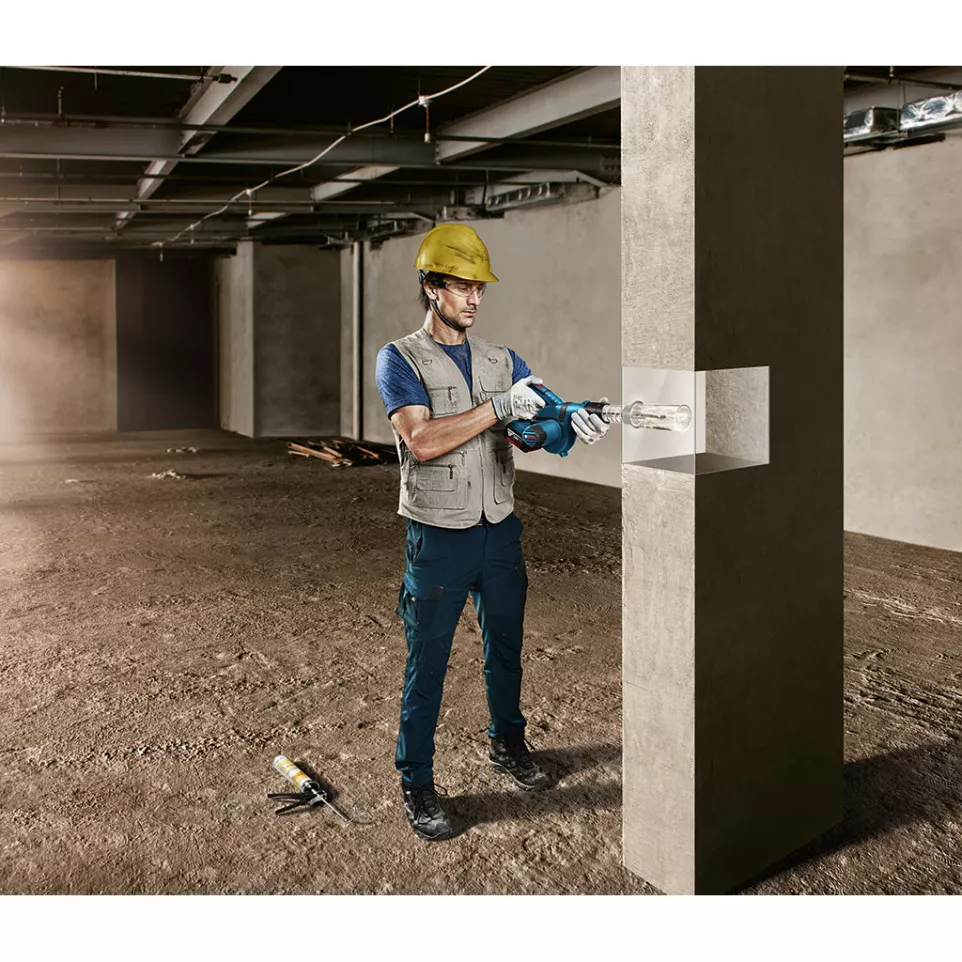 Souffleur sur batterie Bosch GBL...