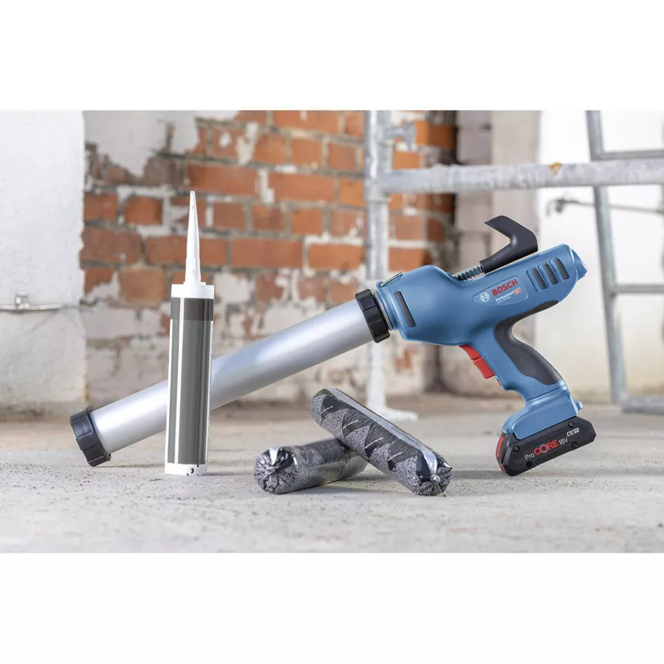 Bosch GCG 18V-600 Cordless Caulk Gun...