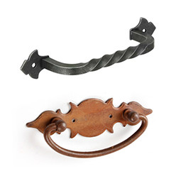 Handles for classic furniture