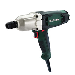 Boulonneuses sur secteur